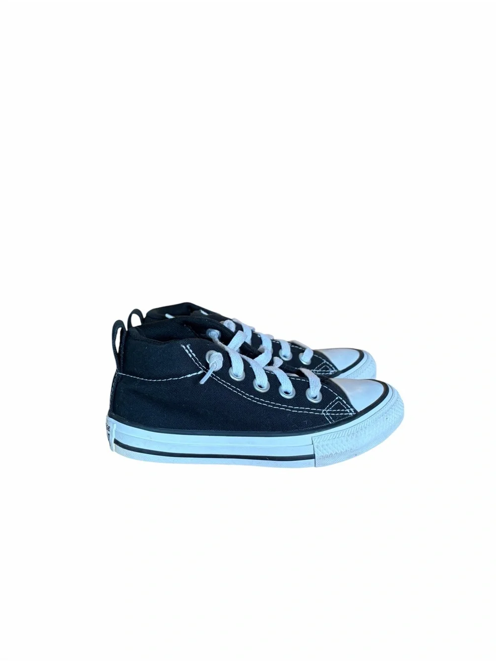 Converse Kids Chuck Taylor Black and White All Star Street Sneakers. Mid-Top.